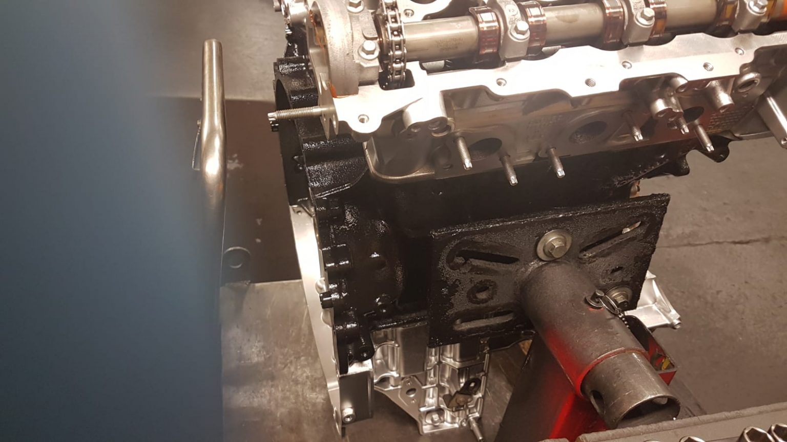 Land Rover Discovery 4 3.0 TDV6/SDV6 306DT 20092016 Hayes Engines