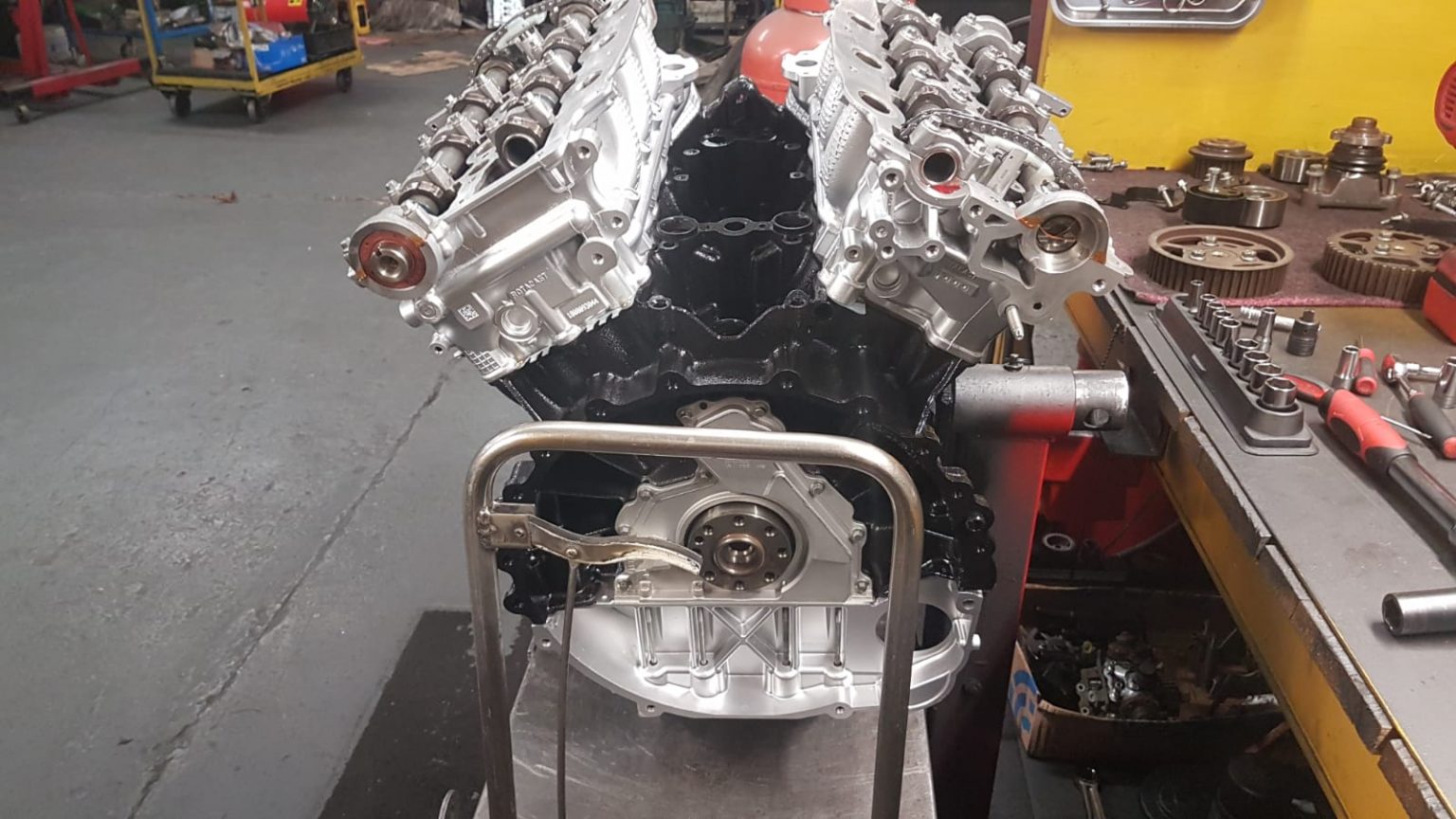 Land Rover Discovery 4 3.0 TDV6/SDV6 306DT 20092016 Hayes Engines